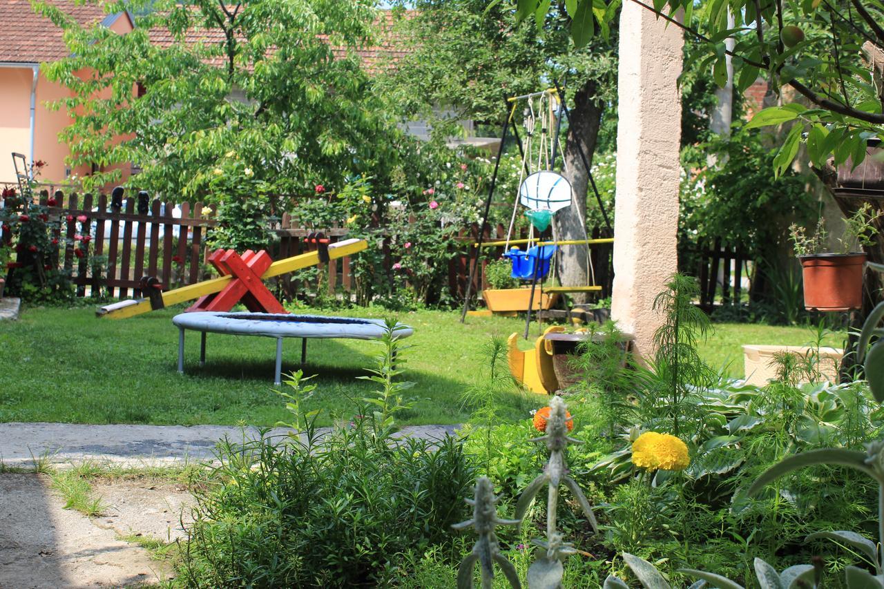 Apartment Dil Kulen Vakuf Bagian luar foto
